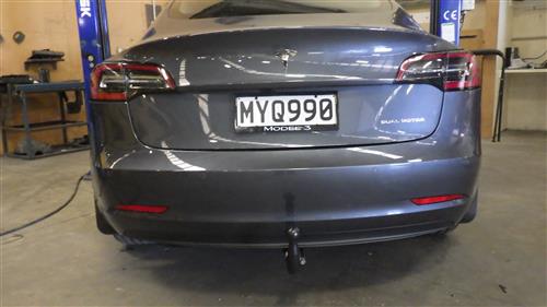 TESLA MODEL 3 SALOON 2017-2023